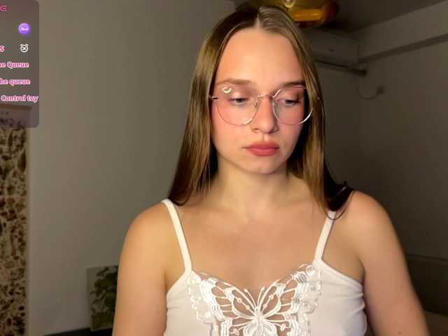 AmyYammy live cam on BongaCams