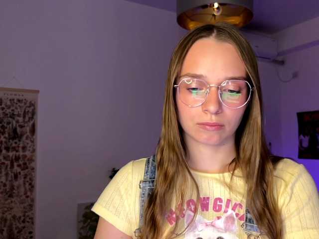 AmyYammy live cam on BongaCams
