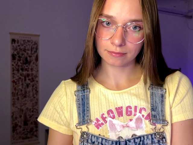 AmyYammy live cam on BongaCams