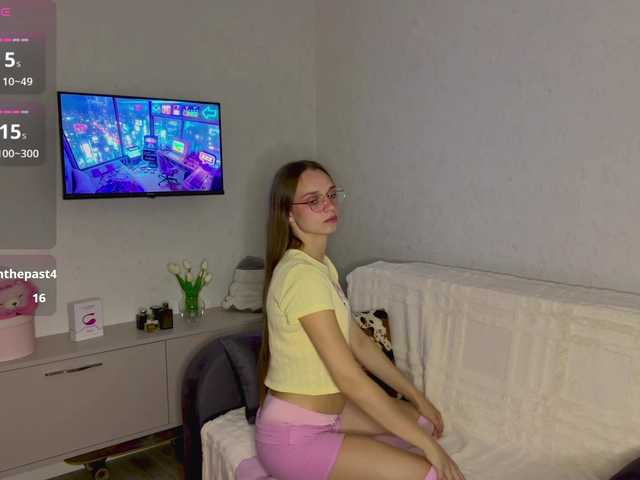 AmyYammy live cam on BongaCams