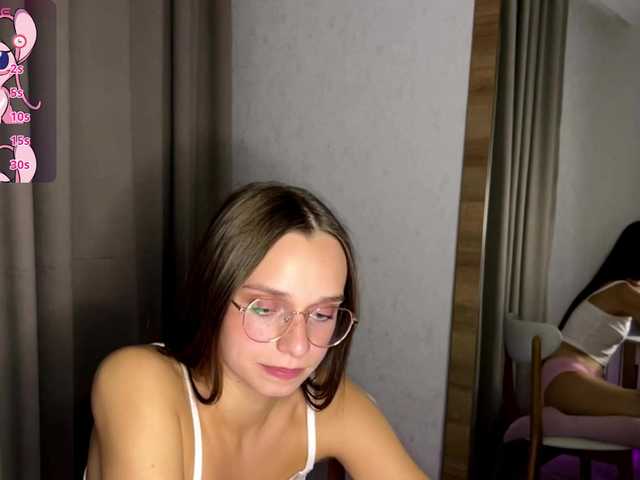 AmyYammy live cam on BongaCams