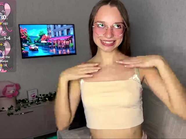 AmyYammy live cam on BongaCams