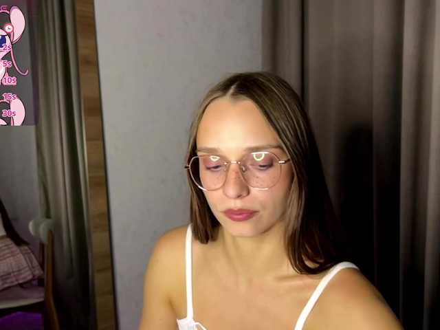 AmyYammy live cam on BongaCams