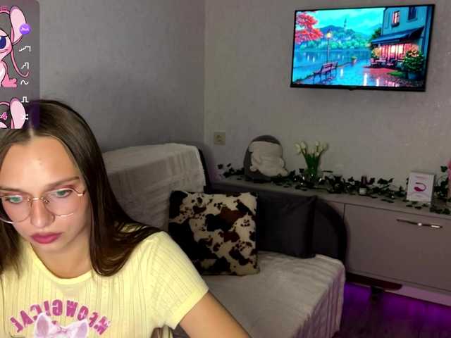 AmyYammy live cam on BongaCams