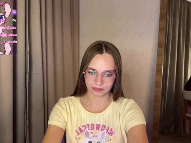 AmyYammy live cam on BongaCams