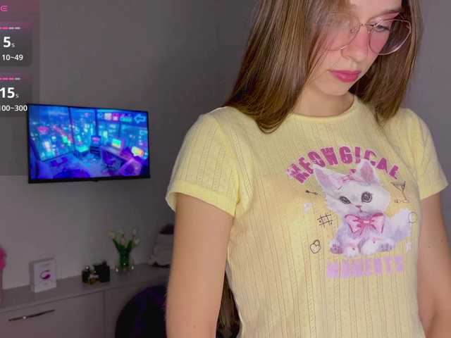 AmyYammy live cam on BongaCams