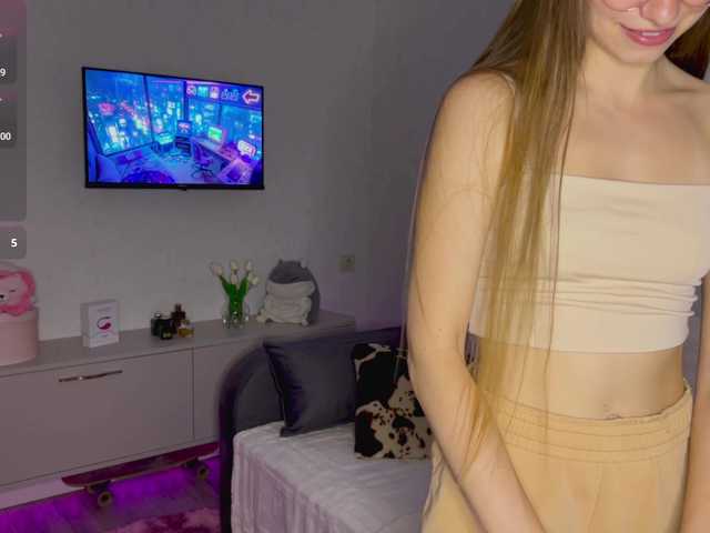 AmyYammy live cam on BongaCams