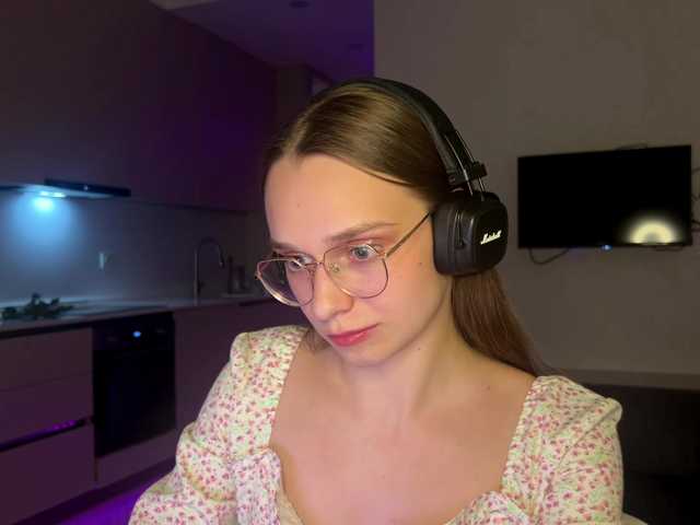 AmyYammy live cam on BongaCams