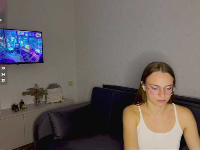 AmyYammy live cam on BongaCams