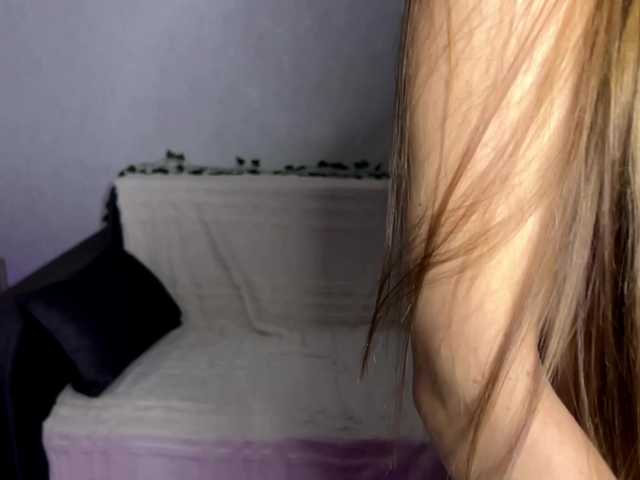 AmyYammy live cam on BongaCams