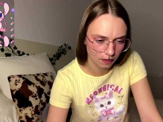 AmyYammy live cam on BongaCams