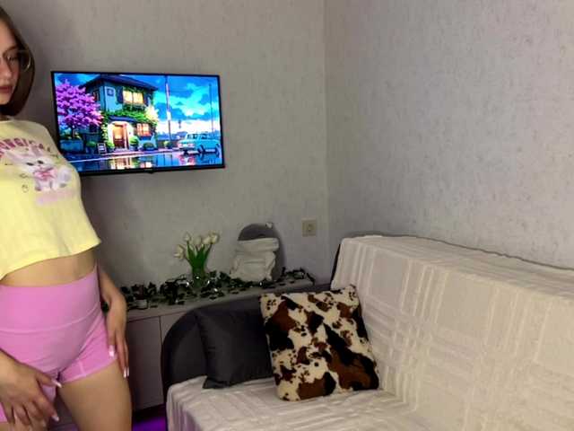AmyYammy live cam on BongaCams