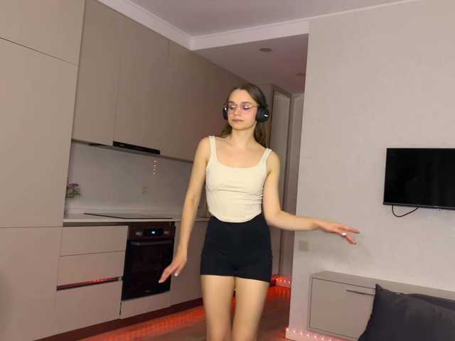 AmyYammy live cam on BongaCams