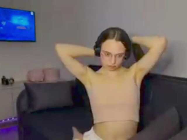 AmyYammy live cam on BongaCams