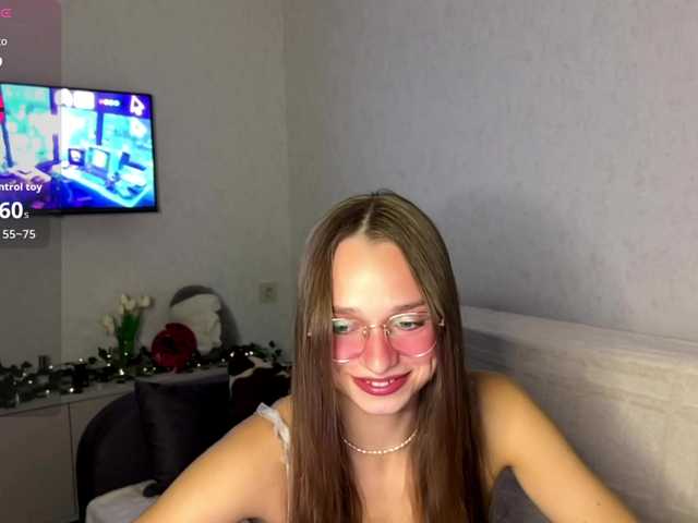 AmyYammy live cam on BongaCams
