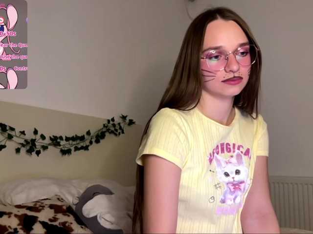 AmyYammy live cam on BongaCams