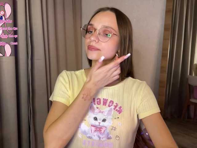 AmyYammy live cam on BongaCams