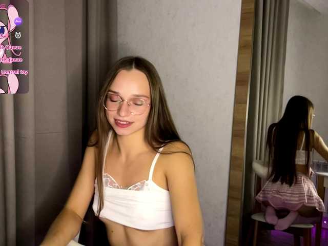 AmyYammy live cam on BongaCams