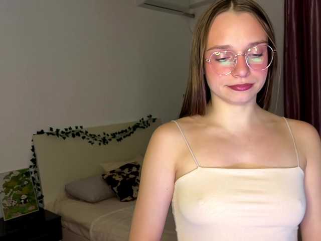 AmyYammy live cam on BongaCams
