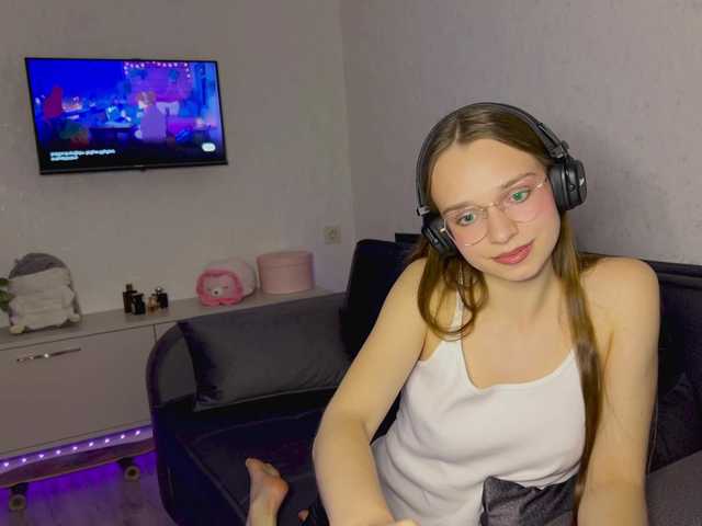 AmyYammy live cam on BongaCams