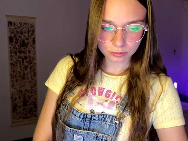 AmyYammy live cam on BongaCams