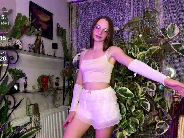 AmyYammy live webcam show