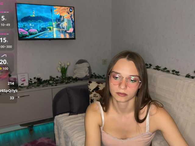 AmyYammy live cam on BongaCams