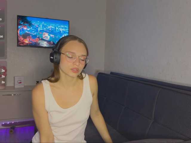 AmyYammy live cam on BongaCams