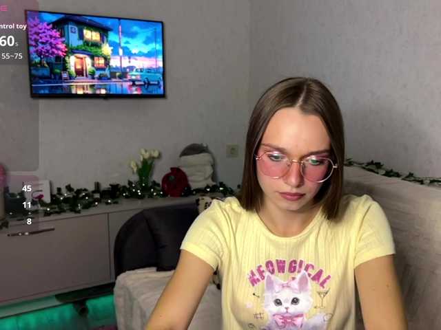 AmyYammy live cam on BongaCams