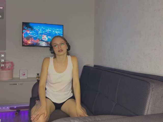 AmyYammy live cam on BongaCams
