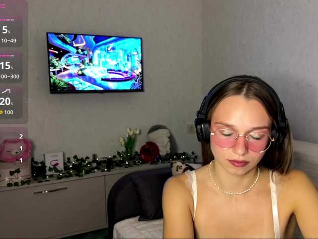 AmyYammy live cam on BongaCams