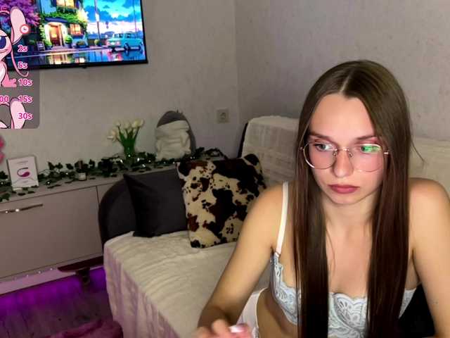 AmyYammy live cam on BongaCams