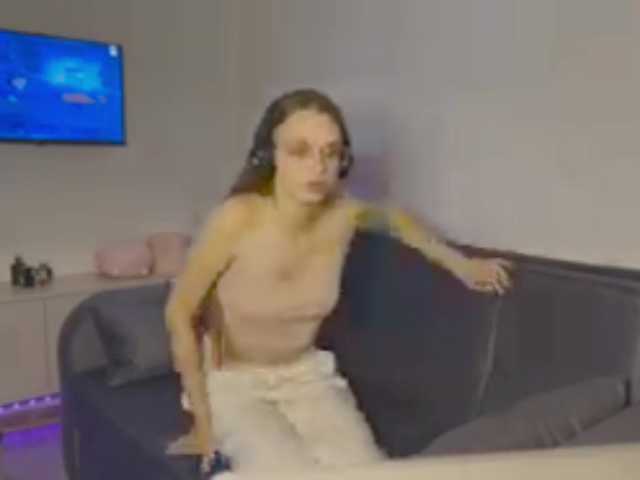 AmyYammy live cam on BongaCams