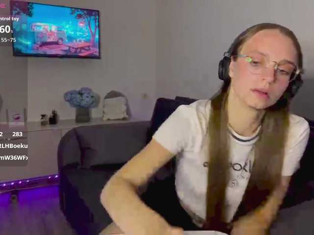 AmyYammy live cam on BongaCams
