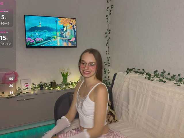 AmyYammy live cam on BongaCams