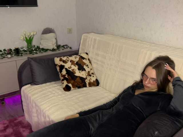 AmyYammy live cam on BongaCams