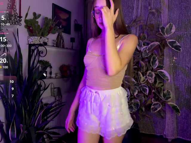 AmyYammy live cam on BongaCams