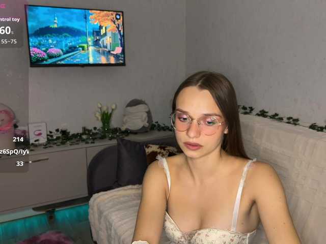 AmyYammy live cam on BongaCams