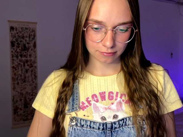 AmyYammy live cam on BongaCams