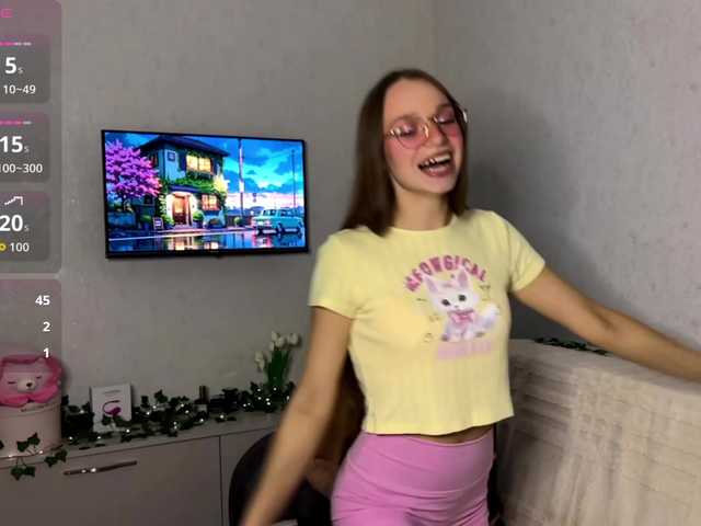 AmyYammy live cam on BongaCams