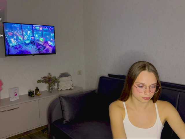 AmyYammy live cam on BongaCams