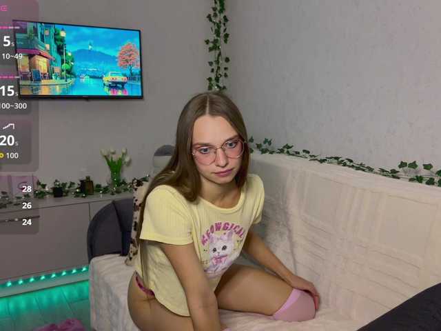 AmyYammy live cam on BongaCams