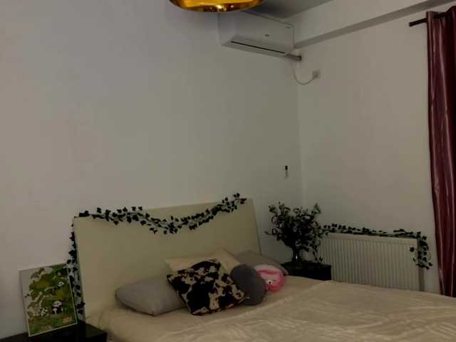AmyYammy live cam on BongaCams