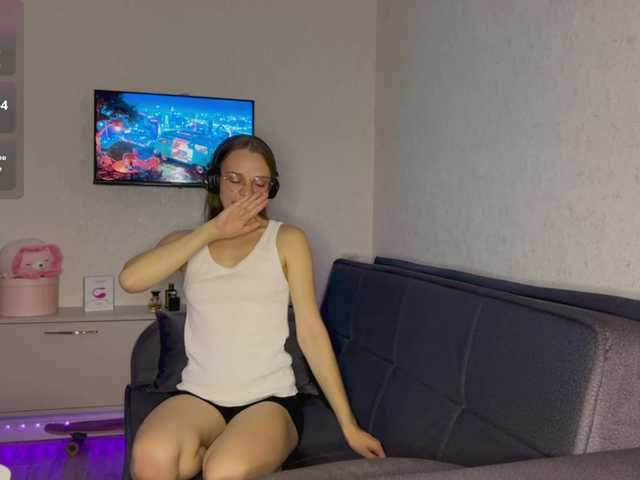 AmyYammy live cam on BongaCams