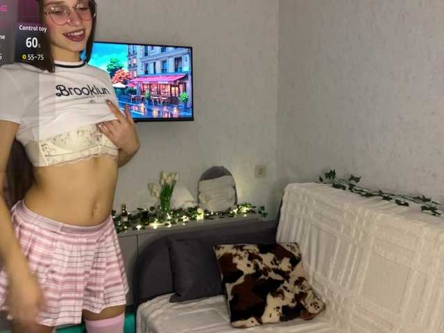 AmyYammy live cam on BongaCams