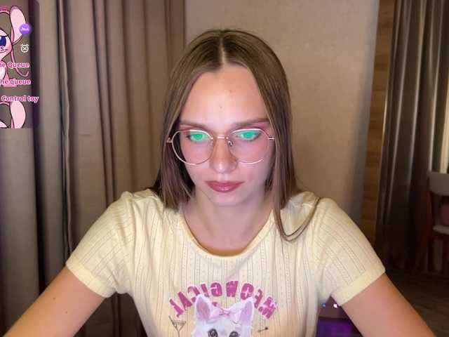 AmyYammy live cam on BongaCams