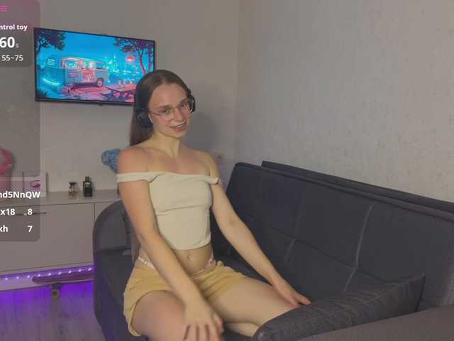 AmyYammy live cam on BongaCams