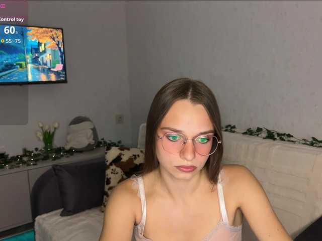 AmyYammy live cam on BongaCams