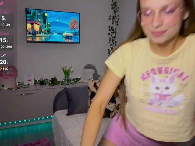 AmyYammy live cam on BongaCams