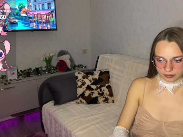AmyYammy live cam on BongaCams